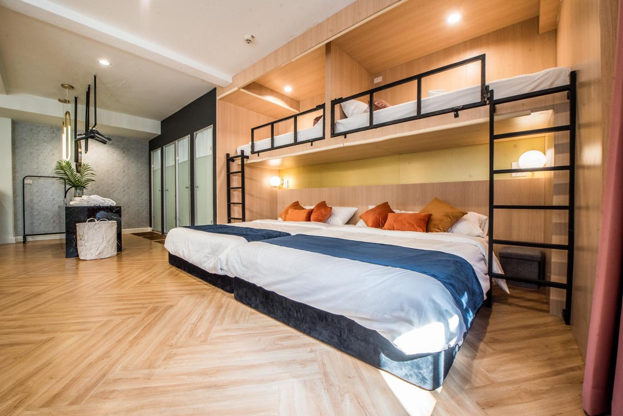 Hotel Theme Boutique Bangkok 3*